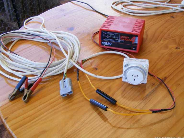 Land rover outlet trickle charger