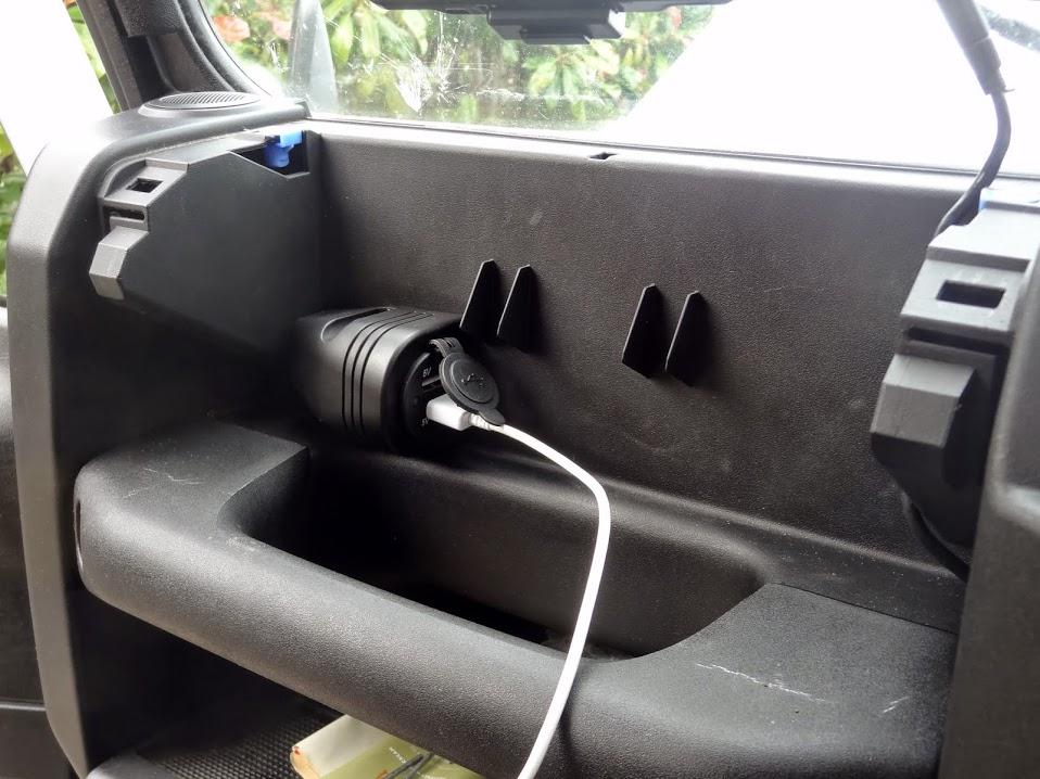 Access to 12V ignition wire in a Puma?