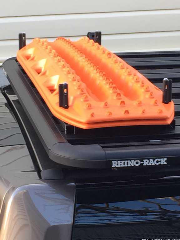 Mounting maxtrax to outlet rhino rack