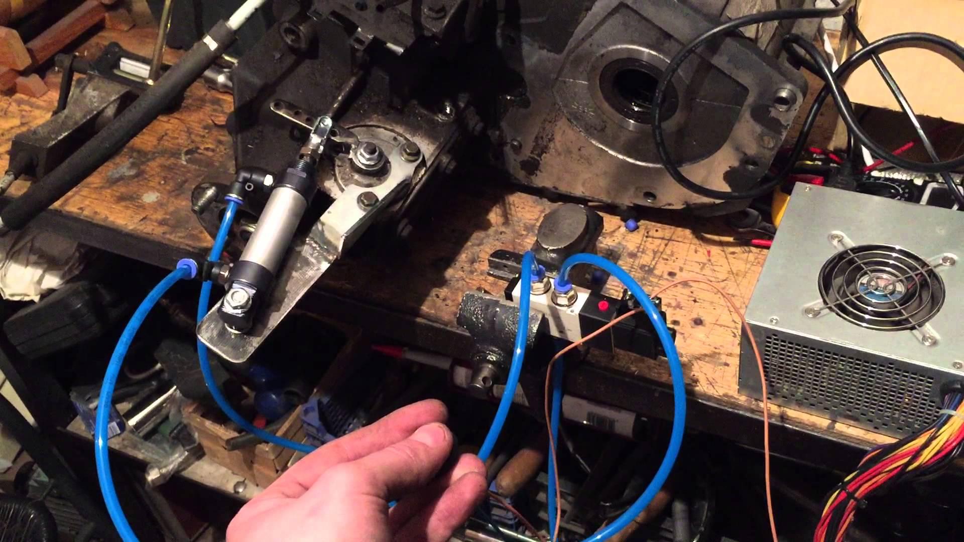 /QUOTE
this might give you some ideas, if you got time and patience to experiment.Discovery 2 LT230 electric centre diff lock actuator (2/2) - YouTube
https://www.youtube.com/watch?v=NcYaItf6tl4
or
![