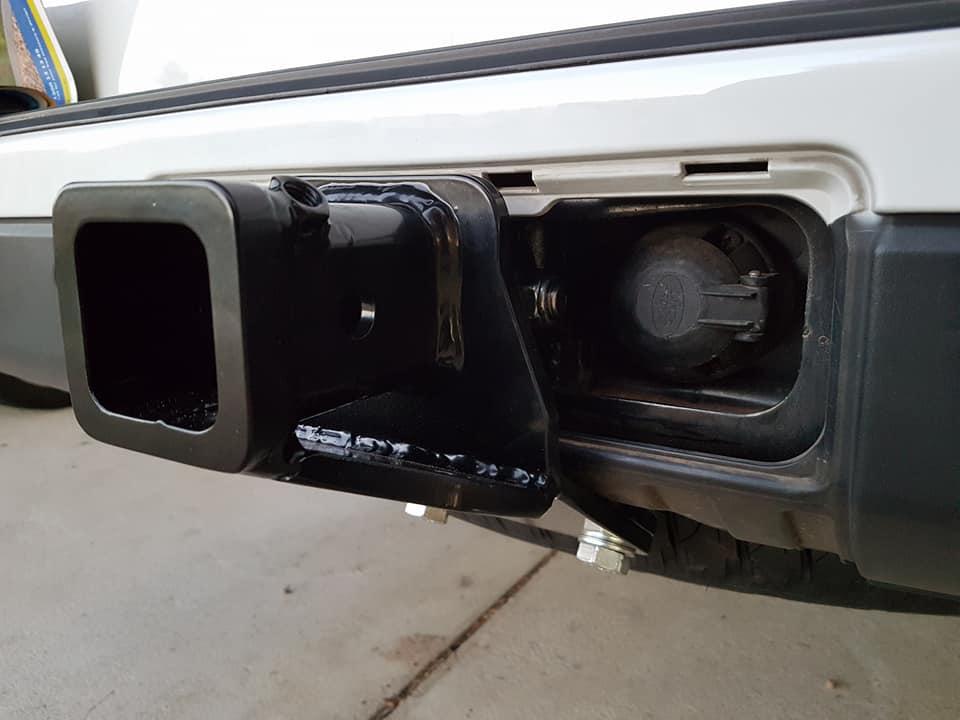 Discovery 4 tow discount hitch receiver
